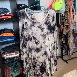 Black and white tie-dye cotton long sleeve dress